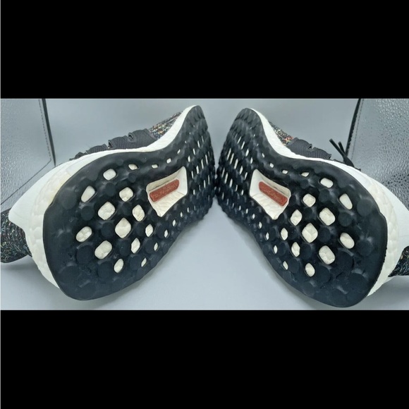 Men’s Size 7.5 - adidas UltraBoost 4.0 Black Multicolor 2019 - F35232 - Picture 14 of 14